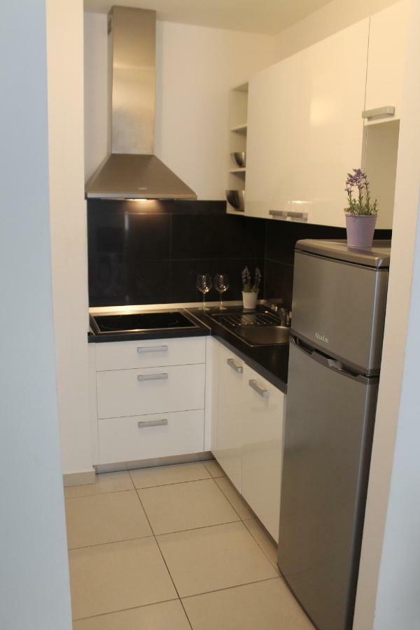 Apartman M&M Stara Novalja Dış mekan fotoğraf